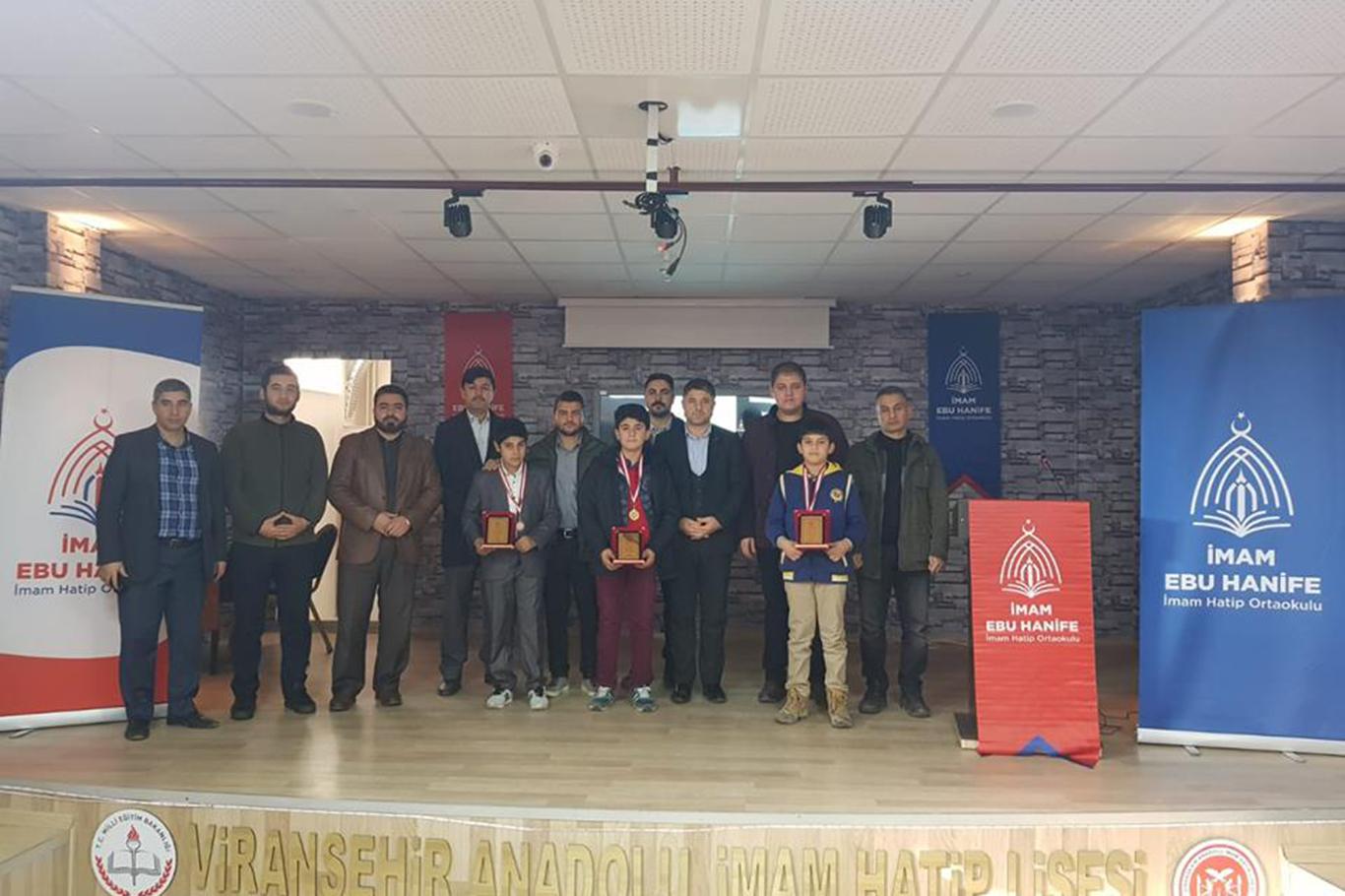 Viranşehir'de Genç Bilaller ezan okuma yarışması Viranşehir'de Genç Bilaller ezan okuma yarışması
